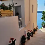 Luxury Waterfront - East Coast Nydri (Lefkada)