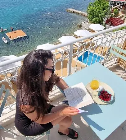 Trl Lefkada